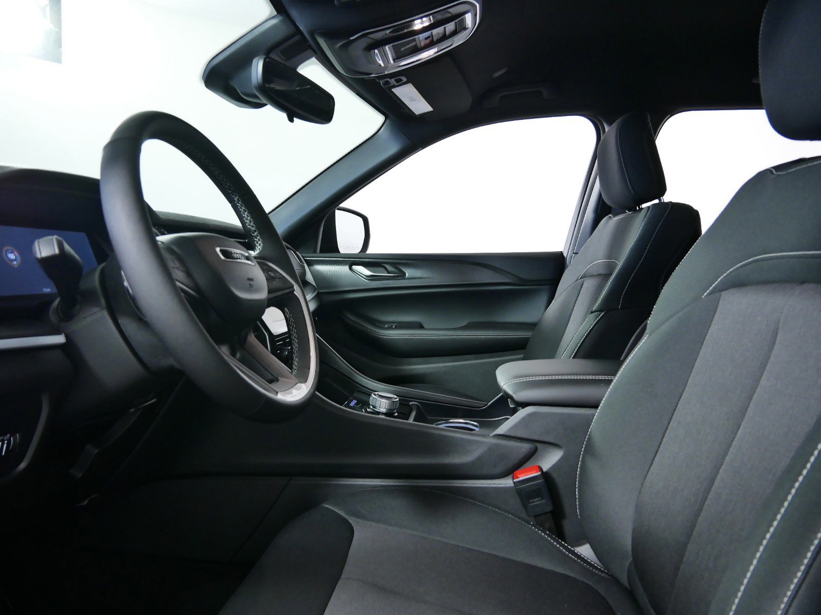 Thumbnail: 2025 Jeep Grand Cherokee - 24