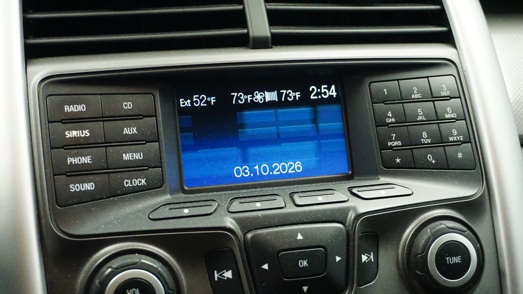 Thumbnail: 2013 Ford Edge - 24