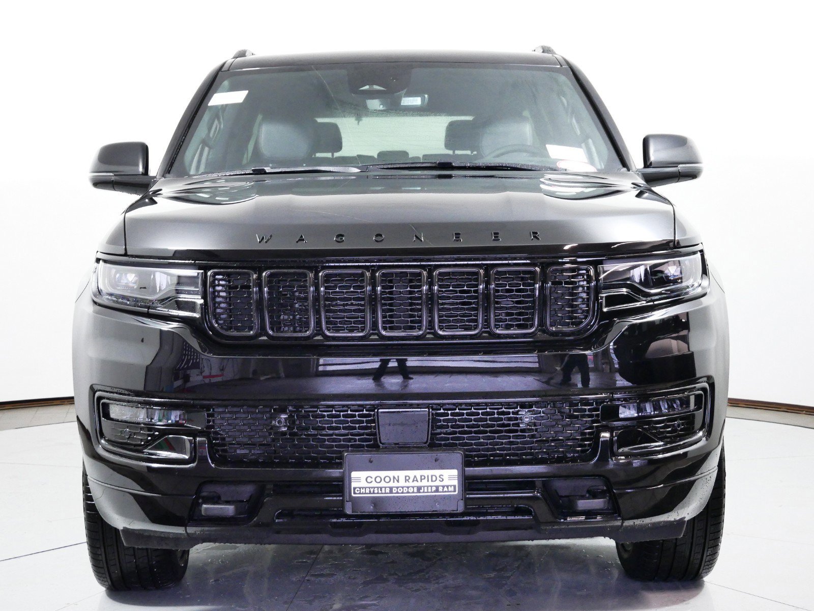 Thumbnail: 2024 Jeep Wagoneer - 4