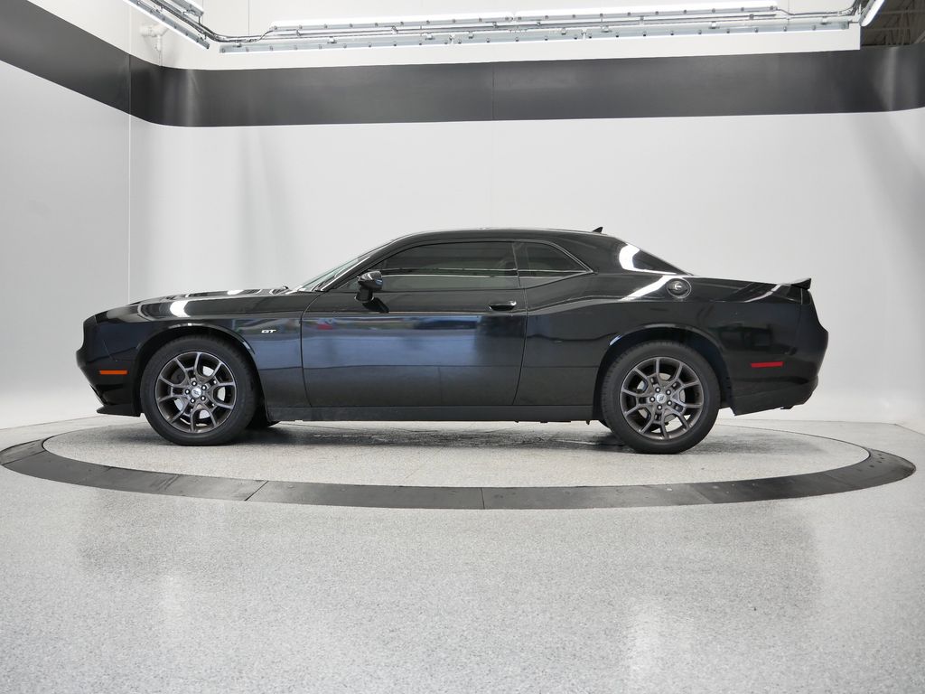 Thumbnail: 2018 Dodge Challenger - 2