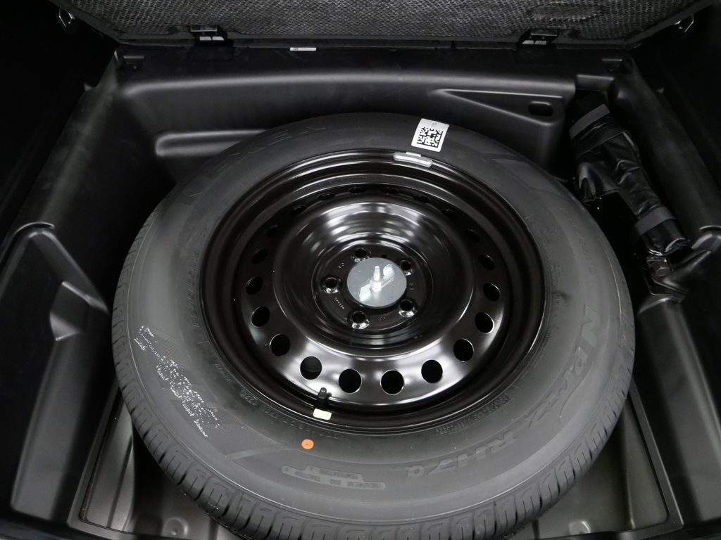 Thumbnail: 2025 Jeep Grand Cherokee - 13