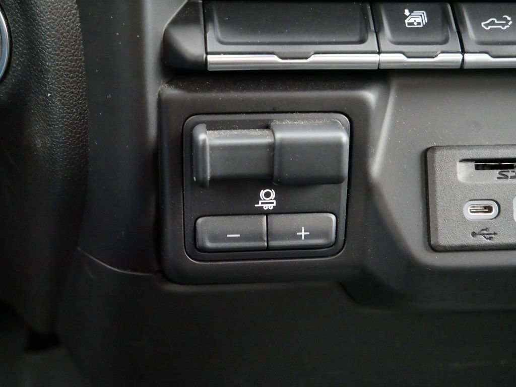 Thumbnail: 2022 GMC Sierra 3500 - 33