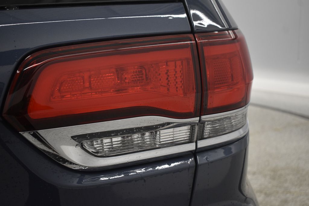 Thumbnail: 2020 Jeep Grand Cherokee - 15