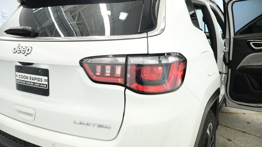 Thumbnail: 2023 Jeep Compass - 19