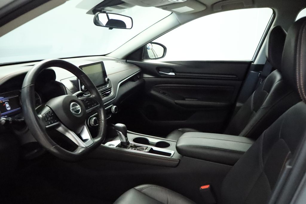 Thumbnail: 2022 Nissan Altima - 31