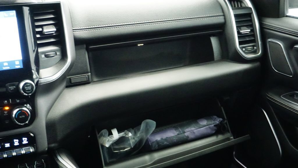 Thumbnail: 2022 RAM 1500 - 22