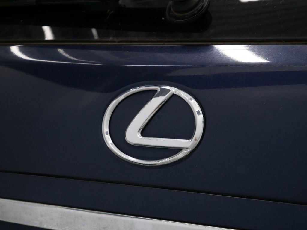 Thumbnail: 2005 Lexus RX - 18