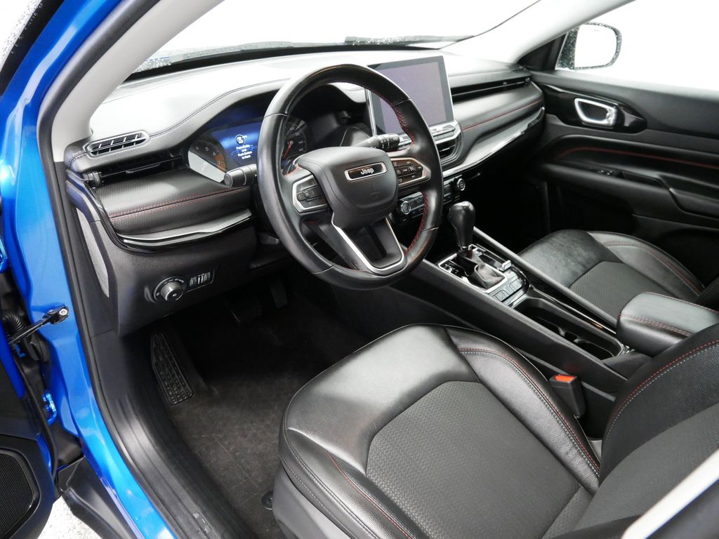 Thumbnail: 2022 Jeep Compass - 2