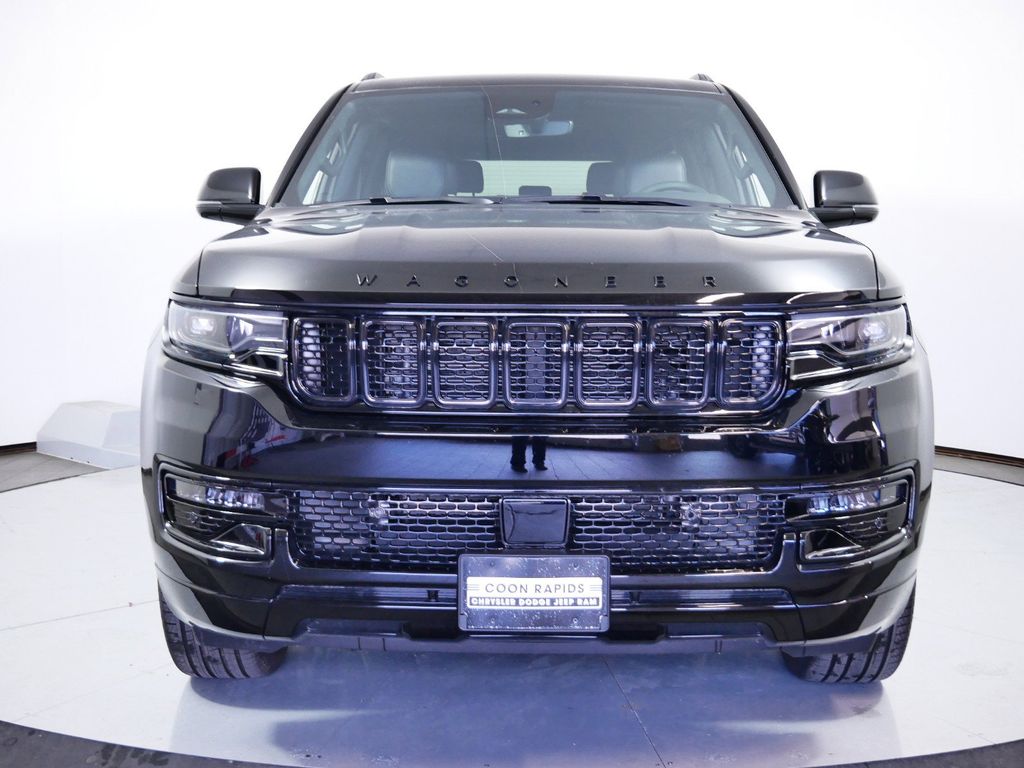 Thumbnail: 2024 Jeep Wagoneer - 4