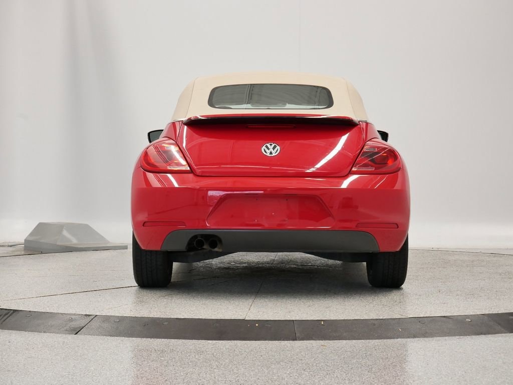 Thumbnail: 2013 Volkswagen Beetle - 4