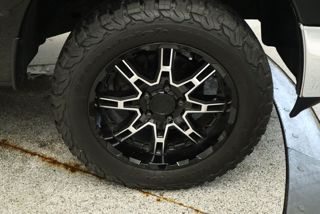 Thumbnail: 2018 RAM 1500 - 18