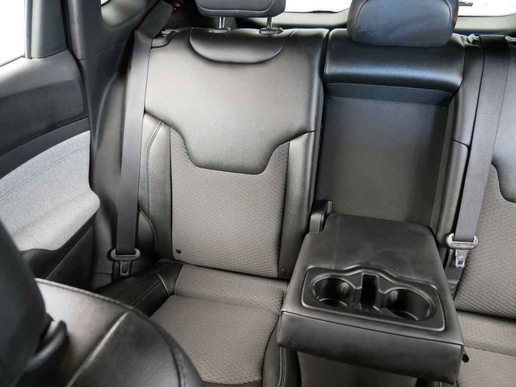 Thumbnail: 2025 Jeep Compass - 20