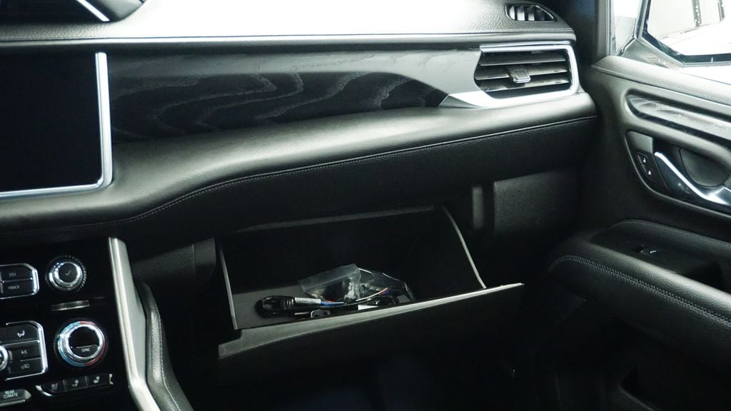 Thumbnail: 2021 GMC Yukon - 27