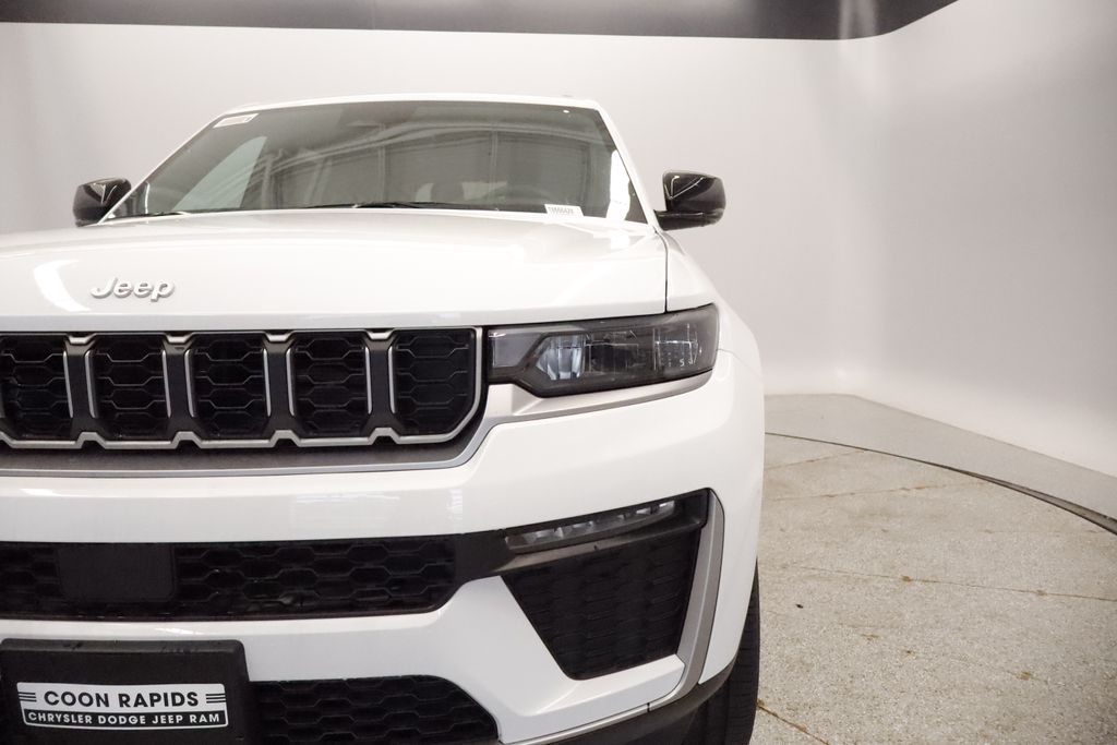 Thumbnail: 2026 Jeep Grand Cherokee L - 13