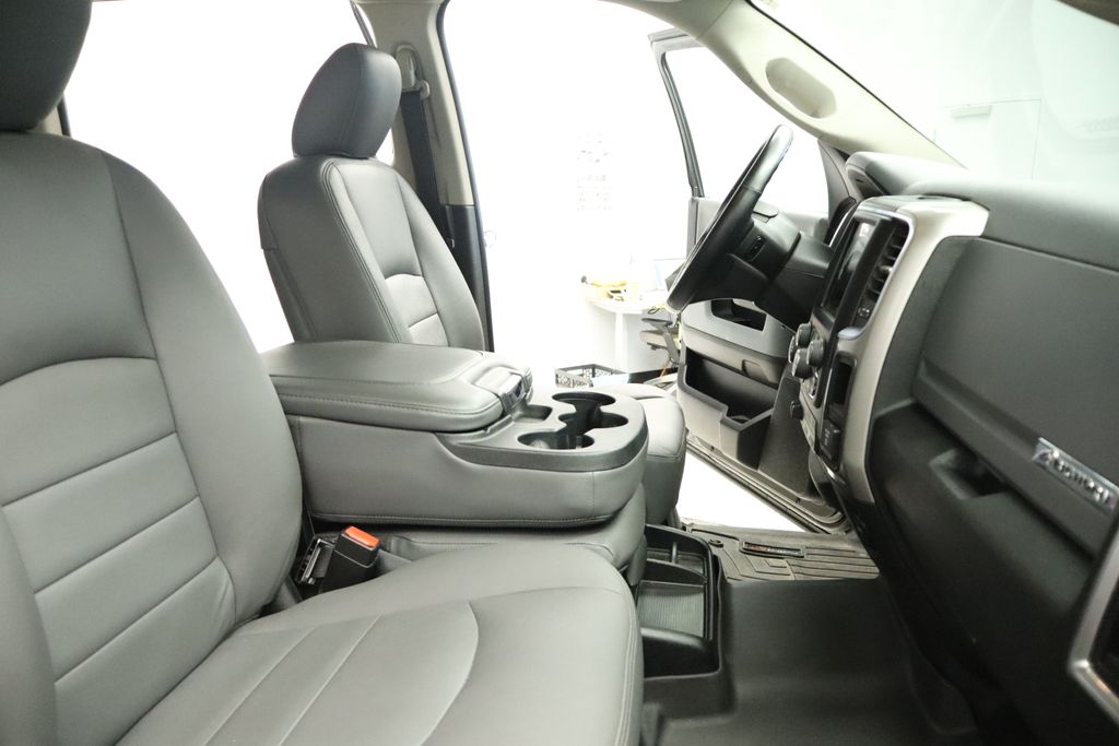 Thumbnail: 2018 RAM 1500 - 27