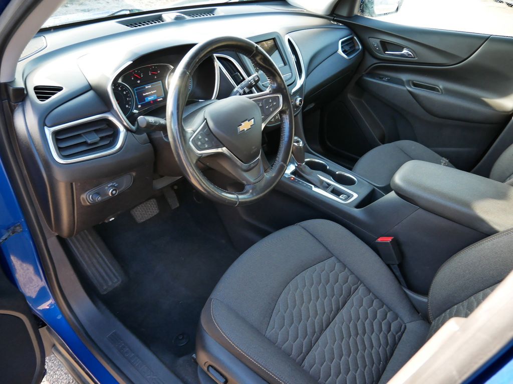 Thumbnail: 2019 Chevrolet Equinox - 2