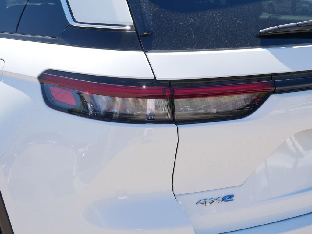 Thumbnail: 2025 Jeep Grand Cherokee - 13