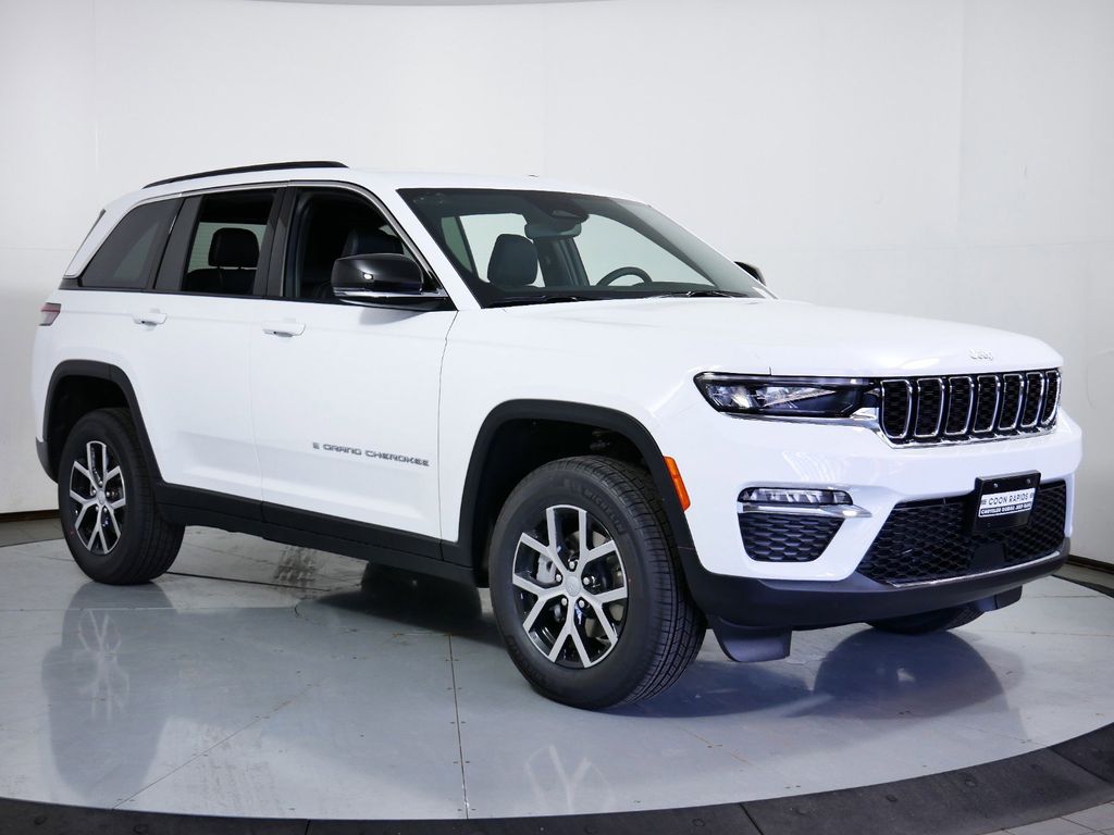 Thumbnail: 2025 Jeep Grand Cherokee - 2