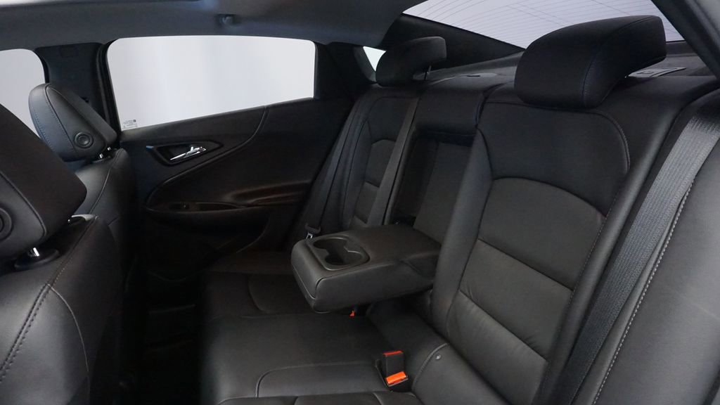 Thumbnail: 2019 Chevrolet Malibu - 20