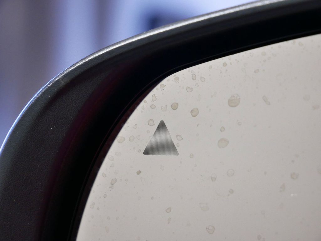 Thumbnail: 2024 Jeep Compass - 37