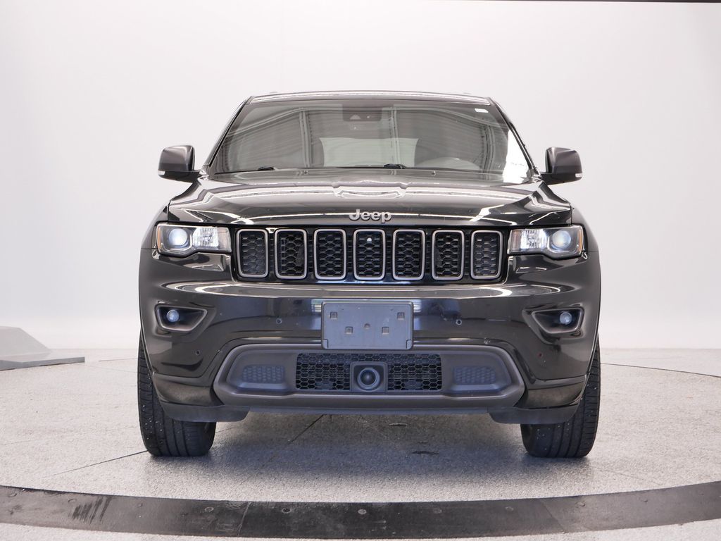 Thumbnail: 2021 Jeep Grand Cherokee - 11