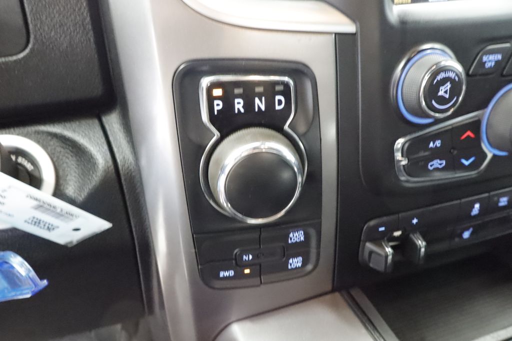 Thumbnail: 2021 RAM 1500 Classic - 29