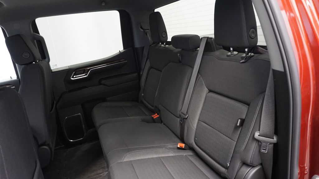 Thumbnail: 2024 GMC Sierra 1500 - 33