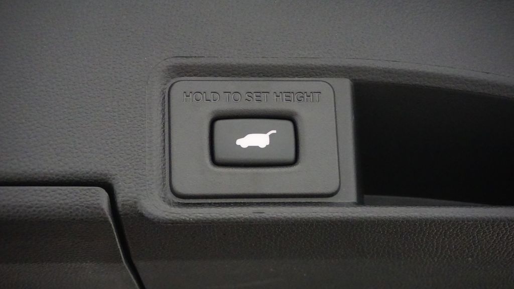 Thumbnail: 2023 Acura RDX - 19