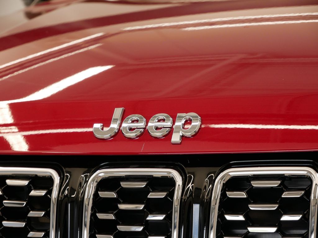 Thumbnail: 2025 Jeep Compass - 47