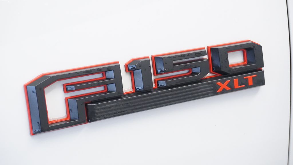 Thumbnail: 2016 Ford F-150 - 14