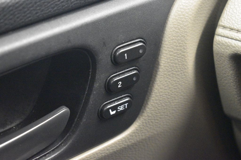 Thumbnail: 2019 Honda Odyssey - 50