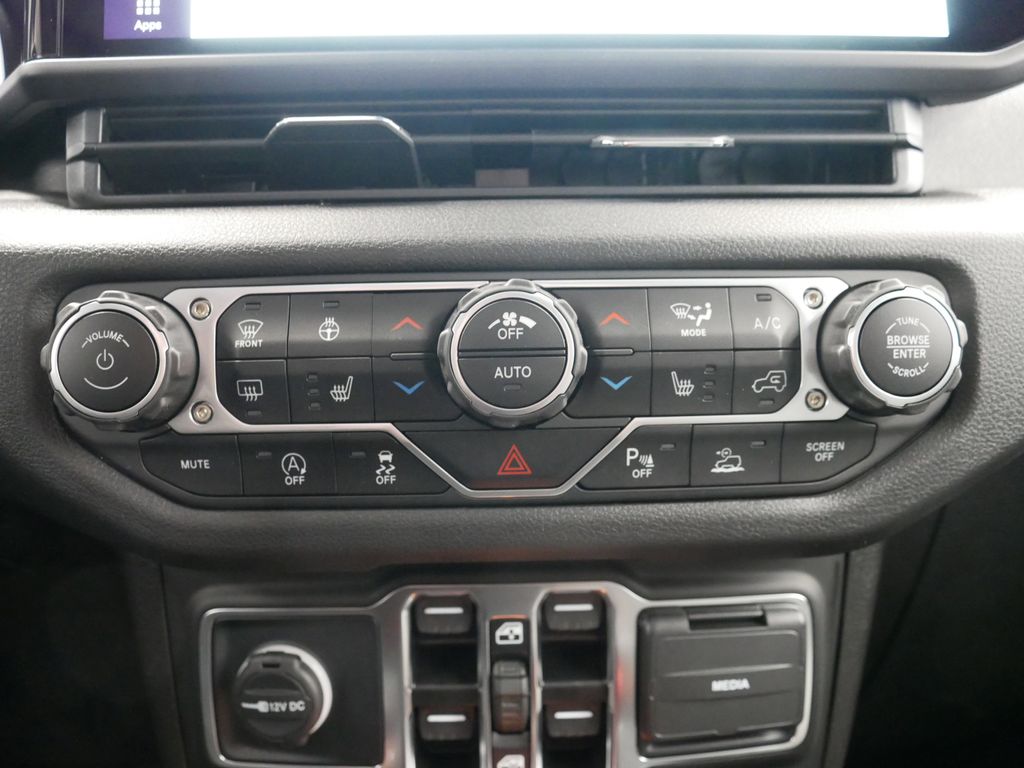 Thumbnail: 2025 Jeep Gladiator - 46