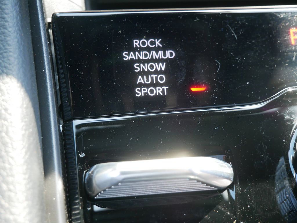 Thumbnail: 2025 Jeep Grand Cherokee - 49