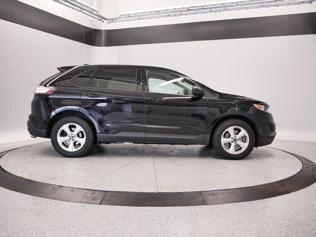 Thumbnail: 2017 Ford Edge - 10