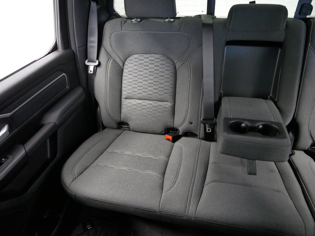 Thumbnail: 2026 RAM 1500 - 18
