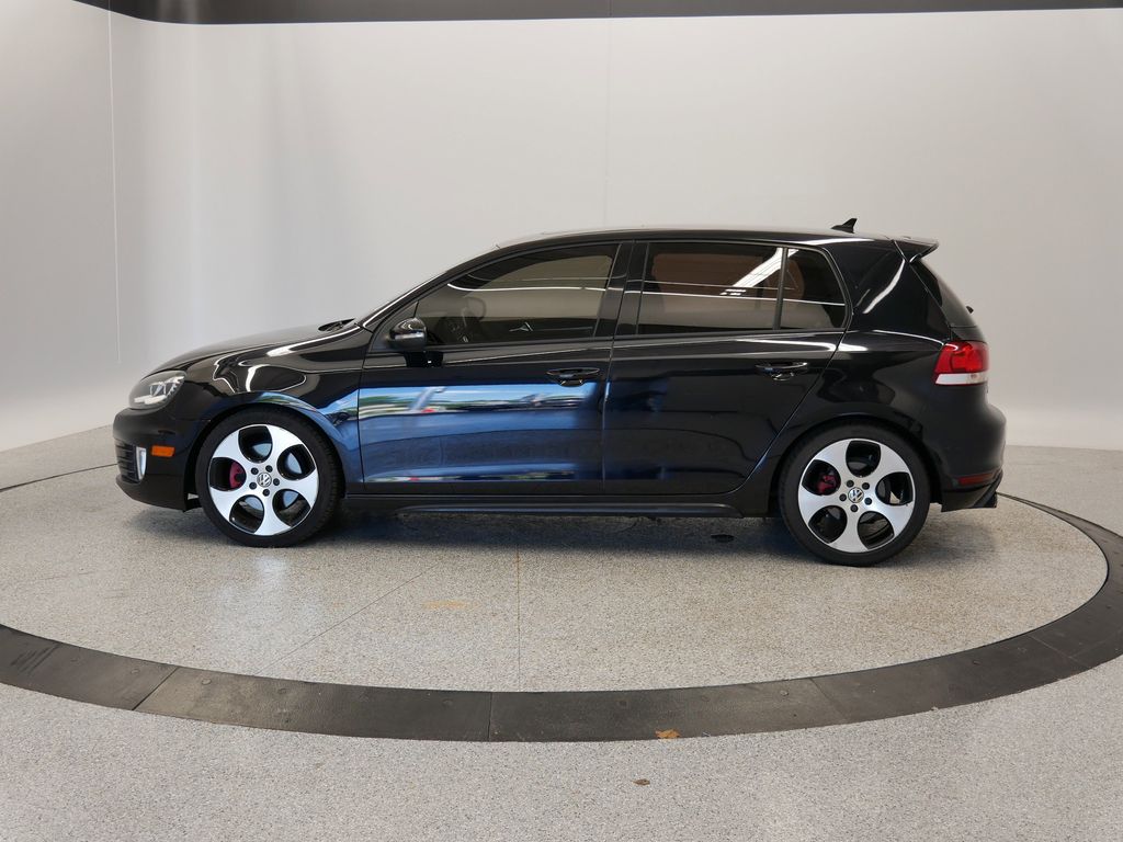 Thumbnail: 2012 Volkswagen Golf - 17
