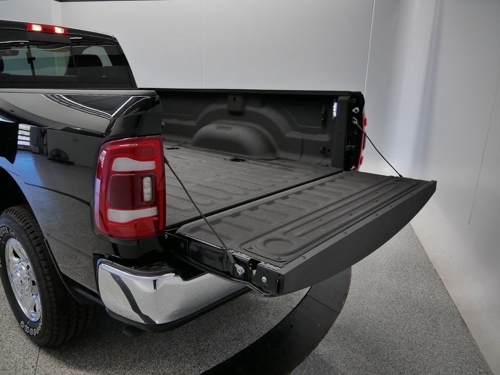 Thumbnail: 2024 RAM 3500 - 8