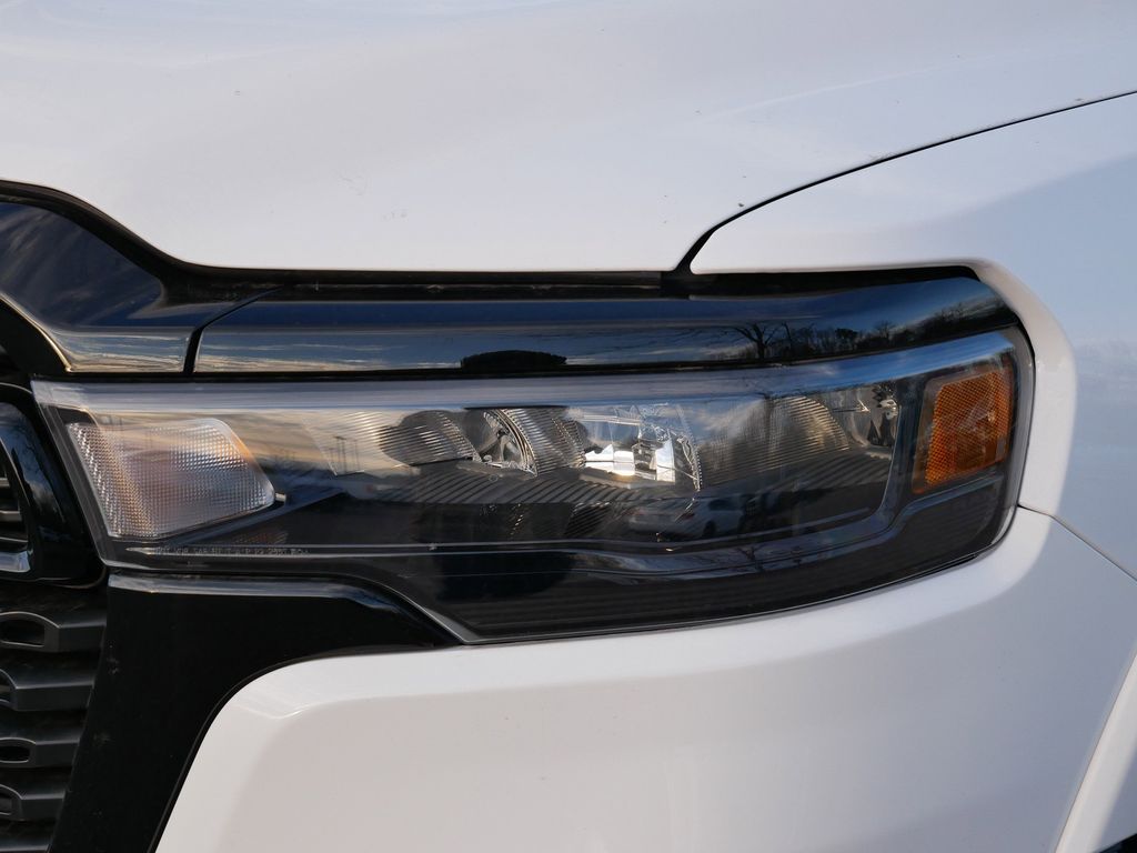 Thumbnail: 2026 RAM 1500 - 20