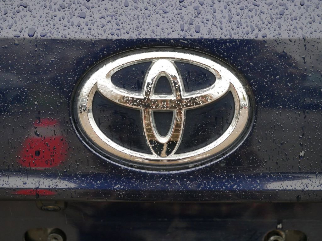 Thumbnail: 2021 Toyota Highlander - 13