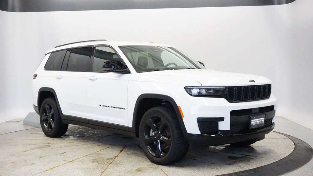 Thumbnail: 2022 Jeep Grand Cherokee L - 9