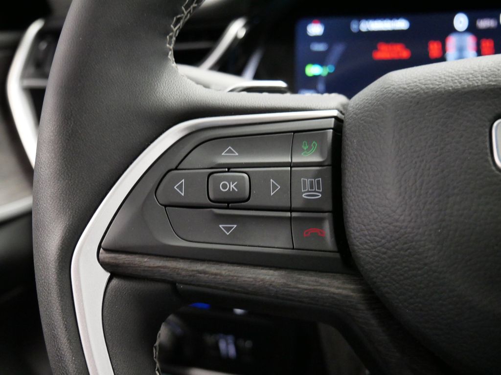 Thumbnail: 2024 Jeep Grand Cherokee - 30