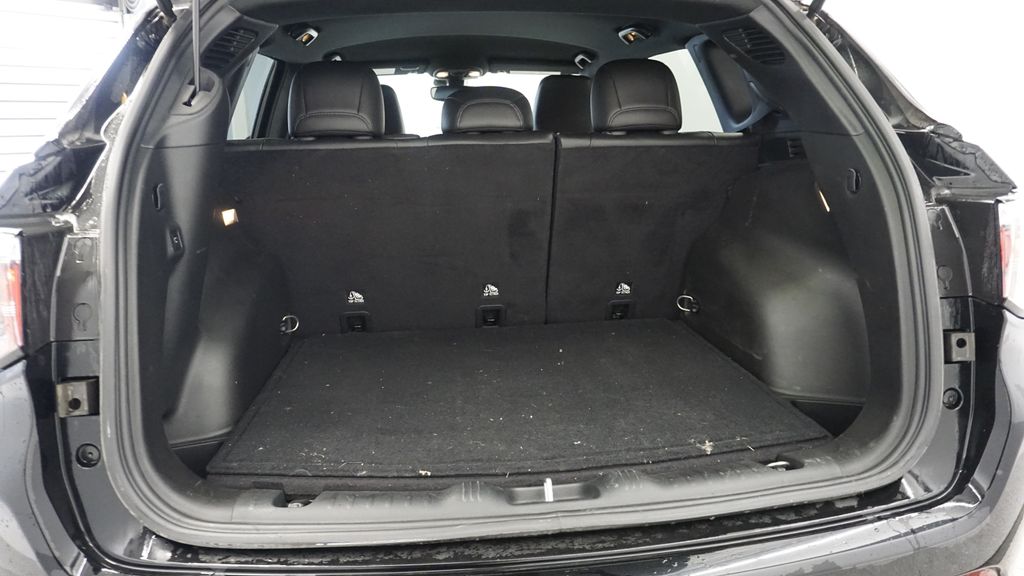 Thumbnail: 2022 Jeep Compass - 21