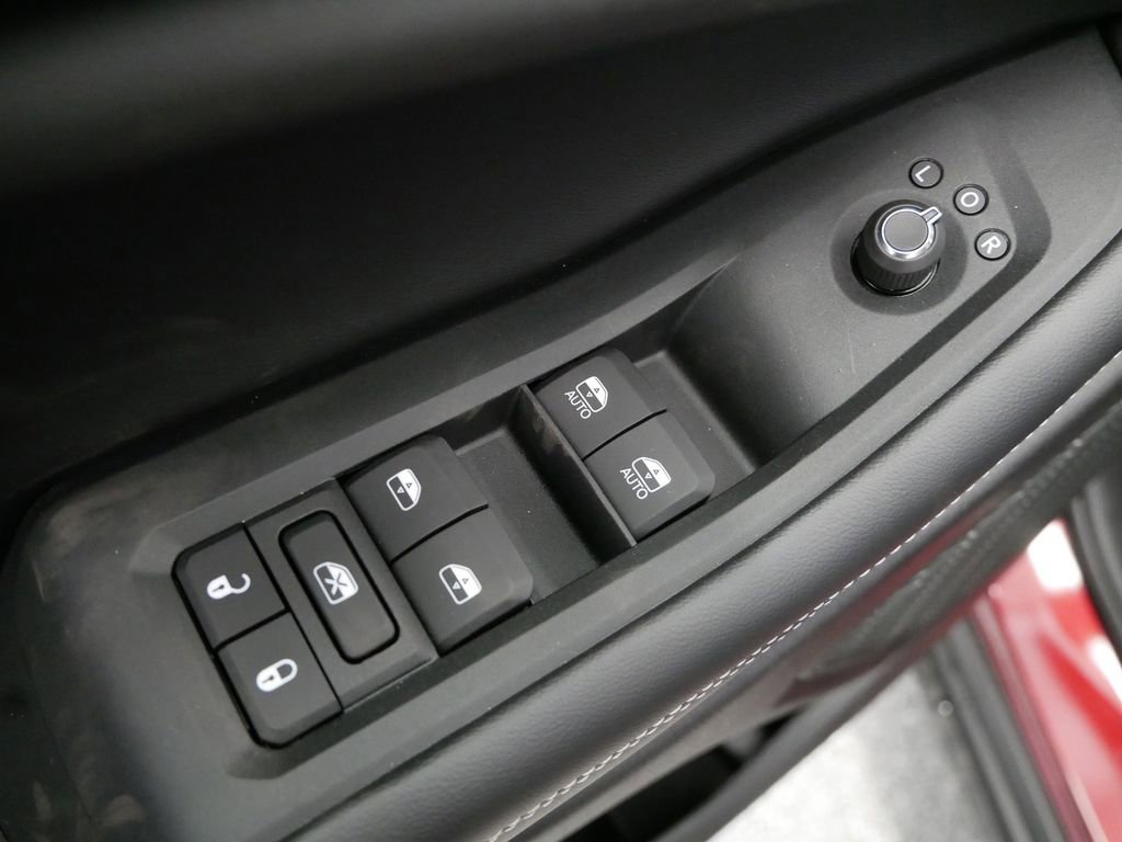 2025 Jeep Grand Cherokee Limited Edition 34