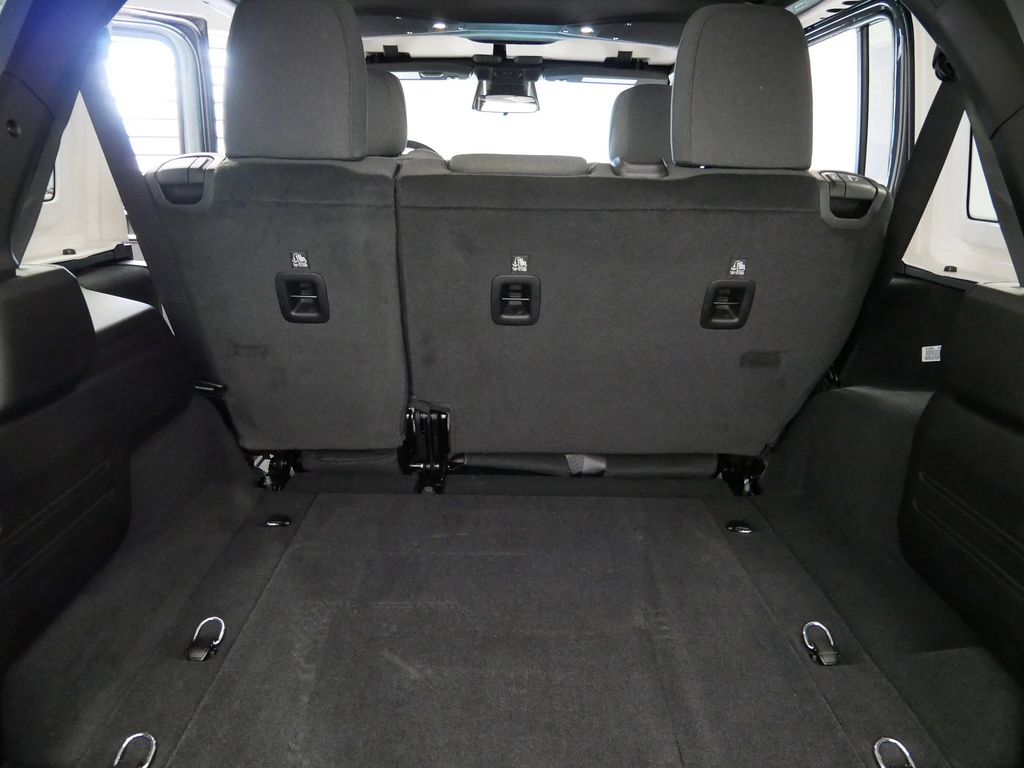 Thumbnail: 2026 Jeep Wrangler - 9