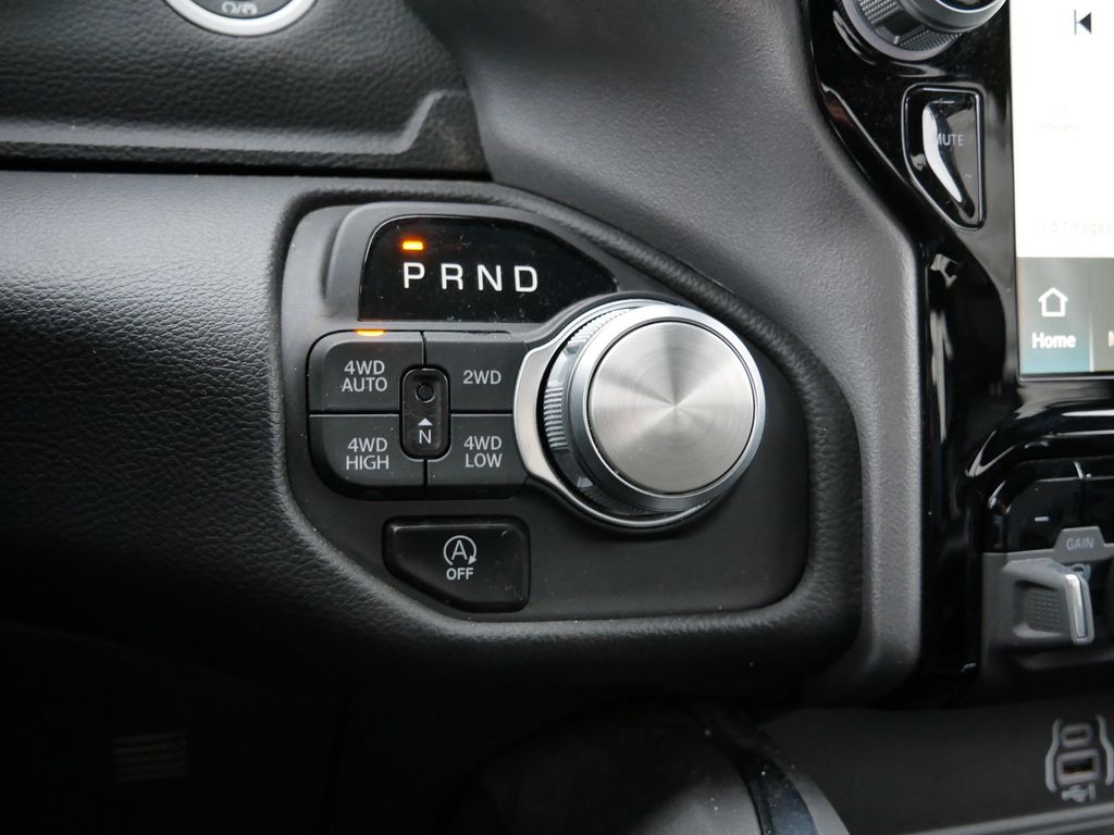 Thumbnail: 2025 RAM 1500 - 37