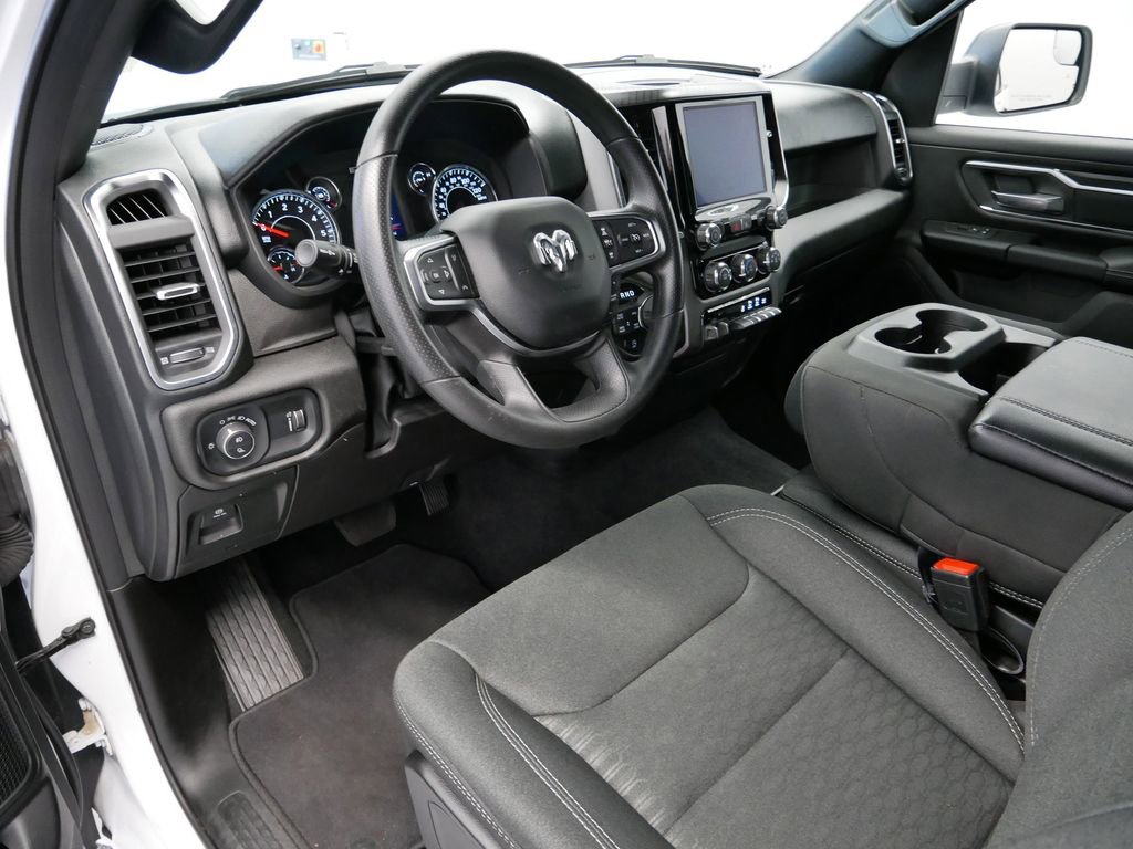 Thumbnail: 2025 RAM 1500 - 2