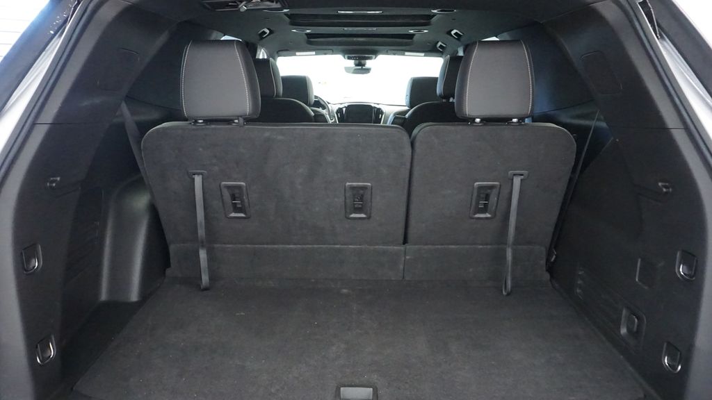 Thumbnail: 2023 Chevrolet Traverse - 18