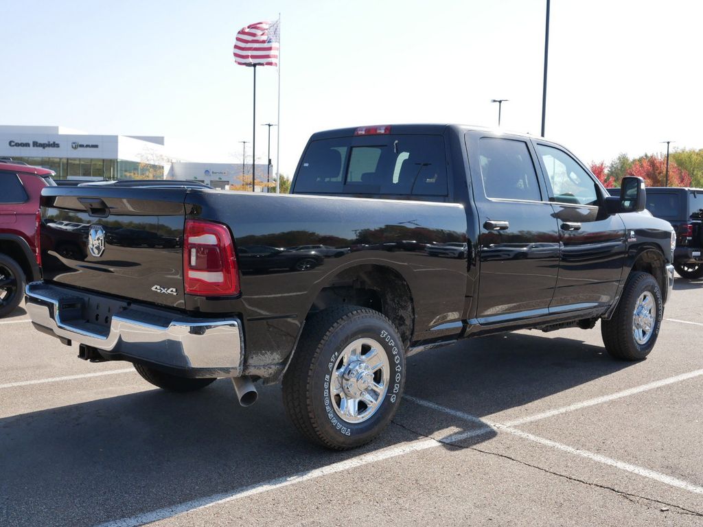 Thumbnail: 2024 RAM 3500 - 10
