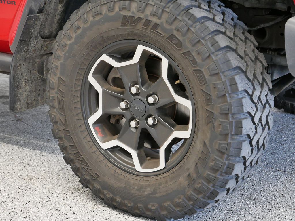 Thumbnail: 2020 Jeep Gladiator - 17