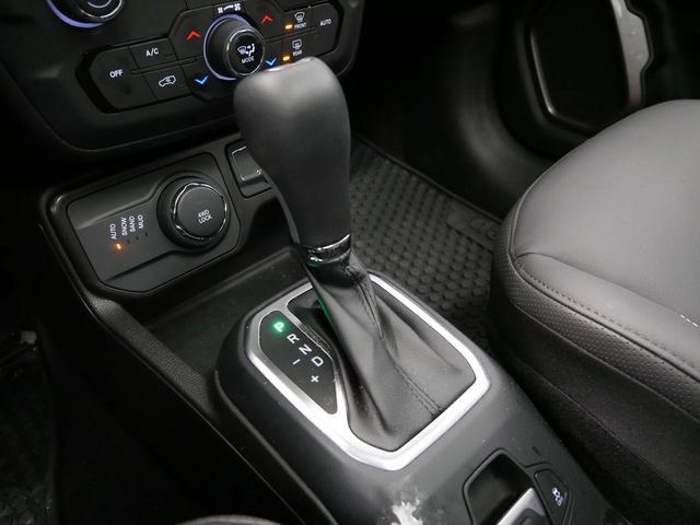 Thumbnail: 2023 Jeep Renegade - 36